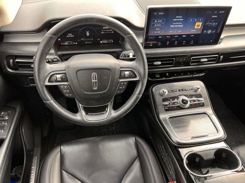 Used 2021 Lincoln Nautilus AWD w/ Equipment Group 101A image 10