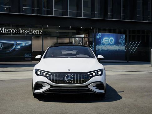 New 2025 Mercedes-Benz EQE AMG AMG EQE image 6