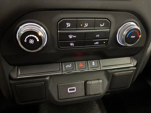 Used 2020 GMC Sierra 1500 Base w/ Fleet Convenience Package image 13