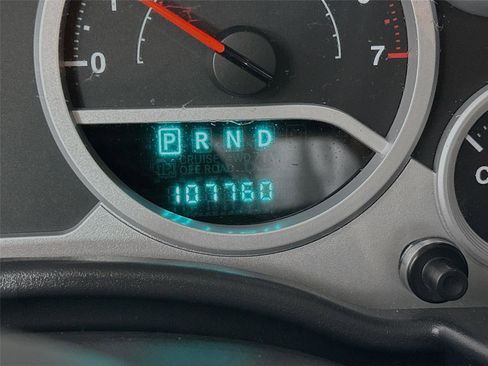 Used 2010 Jeep Wrangler Unlimited Sport image 12