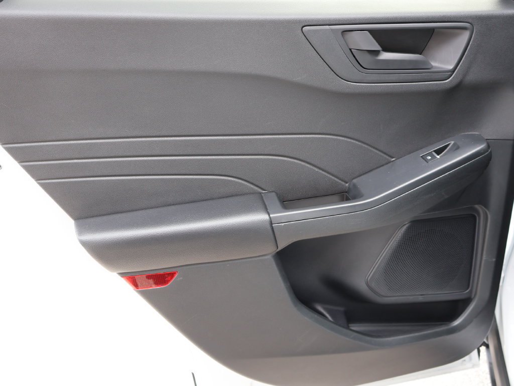 Used 2025 Ford Escape Active AWD/4WD image 15