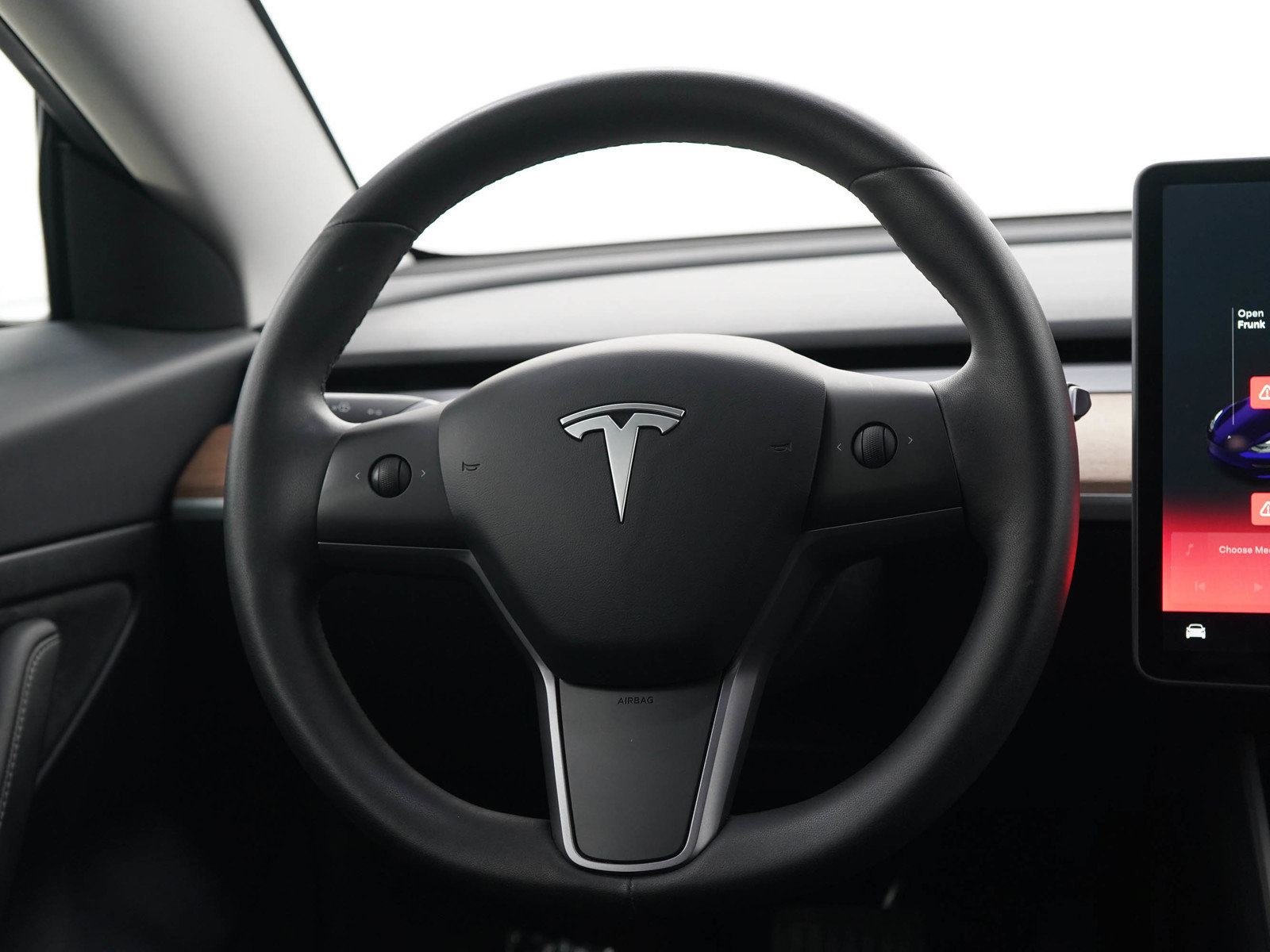 Used 2020 Tesla Model 3 Standard Range RWD image 15