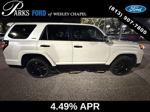 Used 2019 Toyota 4Runner Limited AWD/4WD image 4