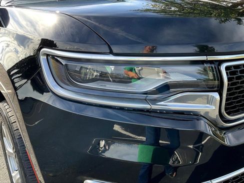 Used 2022 Jeep Wagoneer Series II image 26