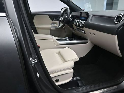 Used 2026 Mercedes-Benz GLA 250 image 28