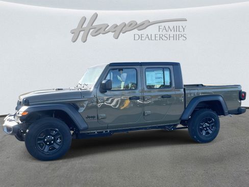 New 2026 Jeep Gladiator Sport image 6