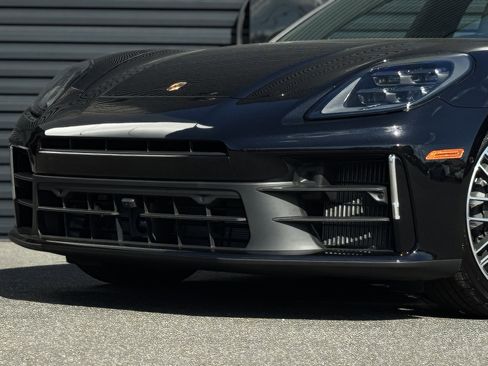 Used 2025 Porsche Panamera 4 AWD/4WD image 15
