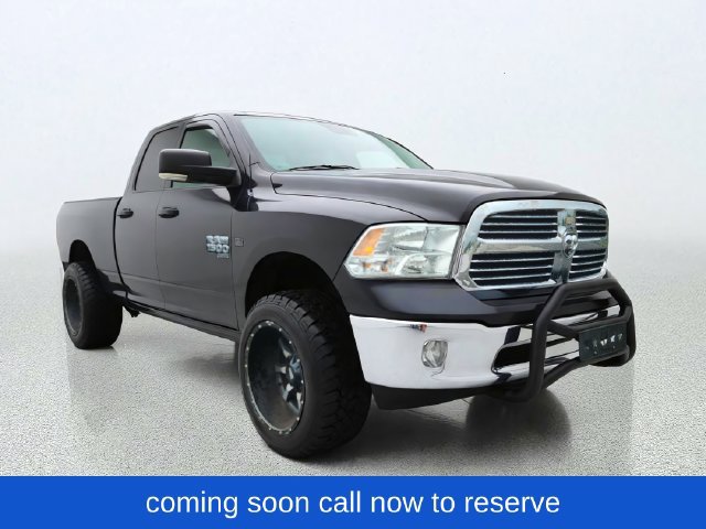 Used 2019 RAM 1500 Classic SLT w/ SLT Plus D←cor Group AWD/4WD image 1