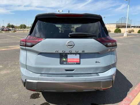 Certified 2024 Nissan Rogue SL FWD image 5