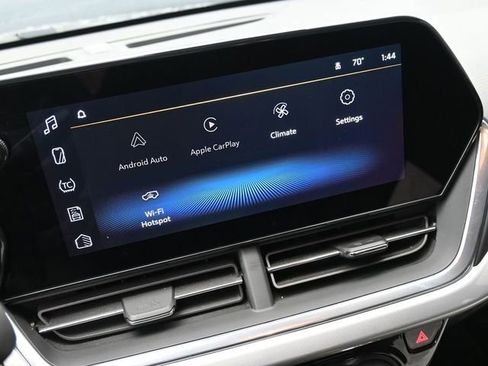 Used 2024 Chevrolet Trax LT w/ Driver Confidence Package image 33