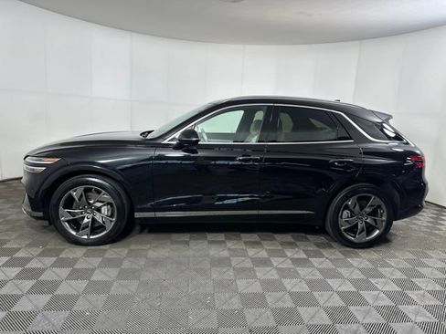 Used 2024 Genesis Electrified GV70 Advanced image 6