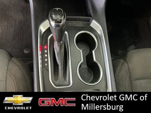 Used 2019 Chevrolet Traverse LT FWD image 27