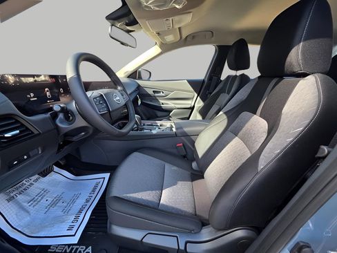 New 2026 Nissan Sentra SV w/ SV Convenience Package FWD image 15