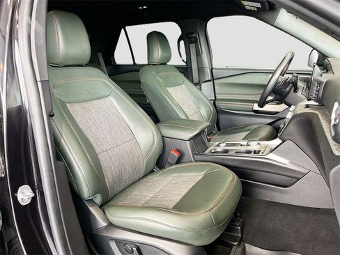 Used 2022 Ford Explorer Timberline image 28