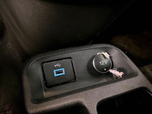 Used 2019 Ford Transit Connect XL FWD image 28