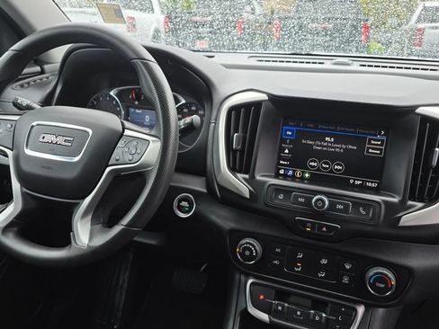 Used 2022 GMC Terrain SLE AWD/4WD image 11