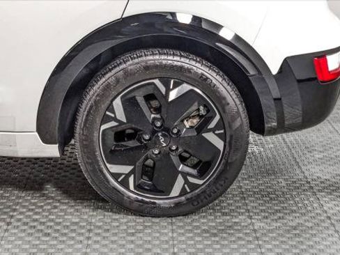 Used 2023 Kia Niro Wind w/ Wind Preserve Package FWD image 33