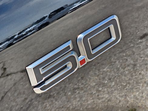Used 2025 Ford Mustang GT Premium RWD image 12