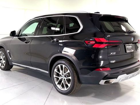 Used 2025 BMW X5 sDrive40i w/ Climate Comfort Package image 8