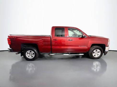 Used 2018 Chevrolet Silverado 1500 LT w/ All Star Edition AWD/4WD image 11