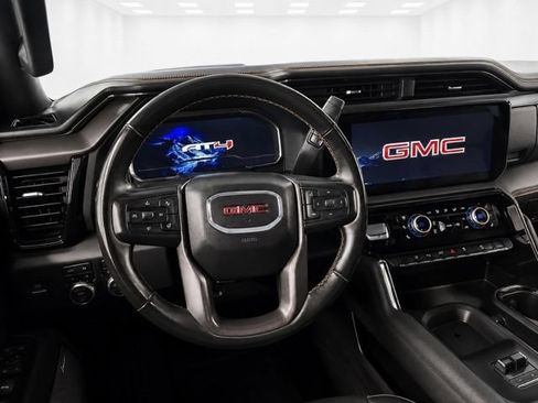 Used 2024 GMC Sierra 2500 AT4 w/ Technology Package AWD/4WD image 26