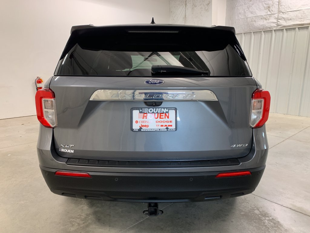 Used 2022 Ford Explorer XLT AWD/4WD image 6