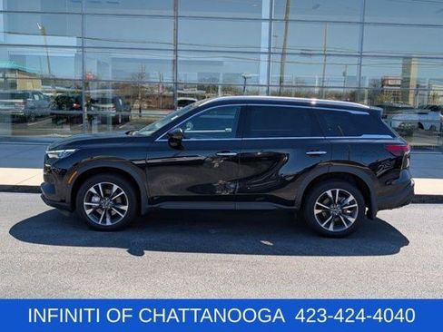 Certified 2025 INFINITI QX60 Luxe w/ Cargo Package AWD/4WD image 2