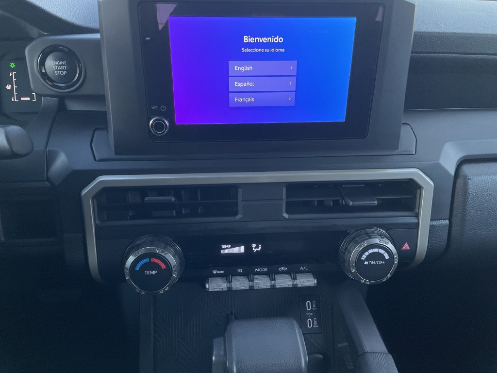 Certified 2025 Toyota Tacoma SR AWD/4WD image 18