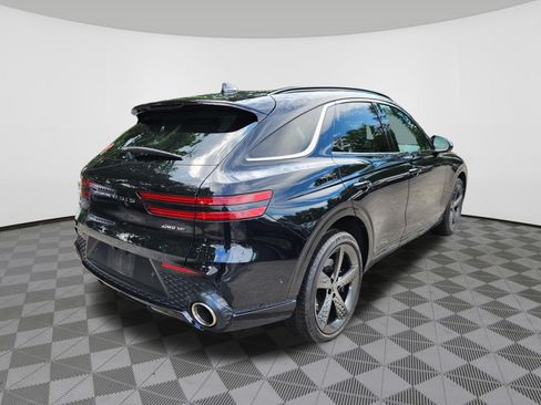 Used 2025 Genesis GV70 3.5T Sport w/ Sport Advanced Package AWD/4WD image 4