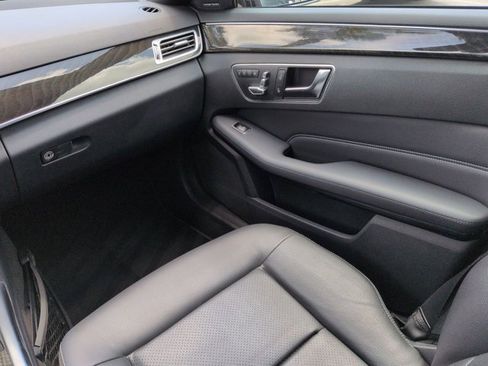 Certified 2016 Mercedes-Benz E 350 Sedan image 16