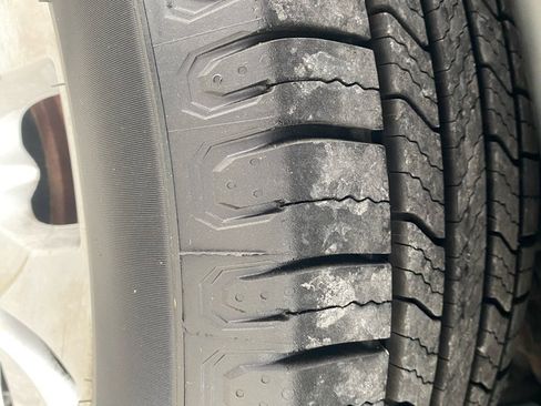 Used 2012 Honda CR-V EX-L image 10