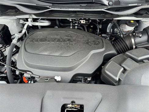 Certified 2026 Honda Odyssey Sport-L image 14