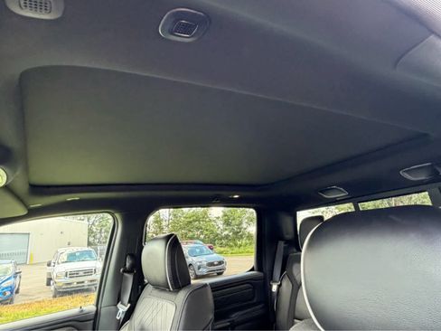Used 2025 RAM 1500 Limited AWD/4WD image 35
