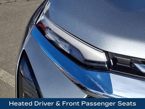 Used 2025 Chevrolet Equinox LT image 12