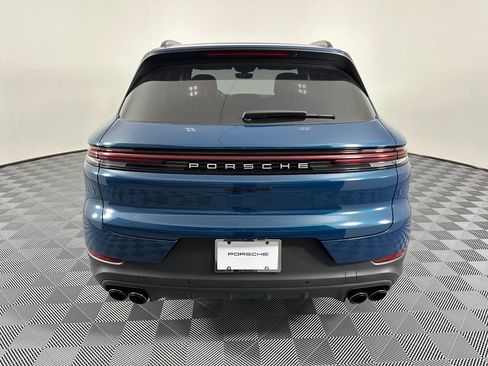 Certified 2026 Porsche Cayenne E-Hybrid AWD/4WD image 13