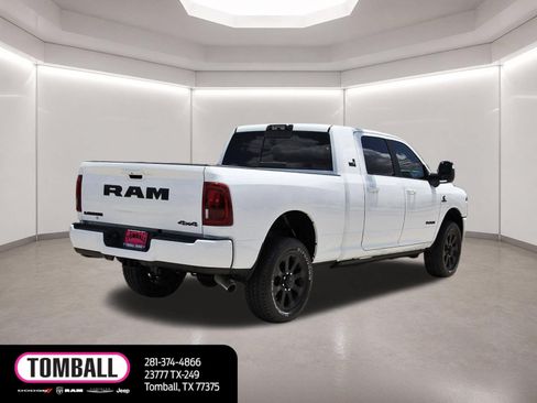 Used 2026 RAM 2500 Laramie AWD/4WD image 7