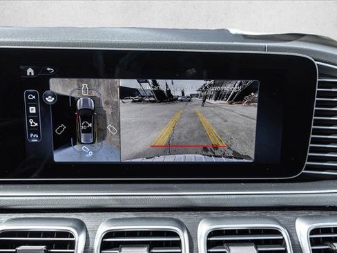 New 2026 Mercedes-Benz GLS 450 4MATIC image 17