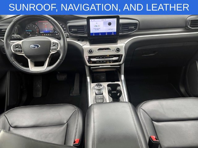 Used 2022 Ford Explorer XLT w/ Equipment Group 202A AWD/4WD image 13
