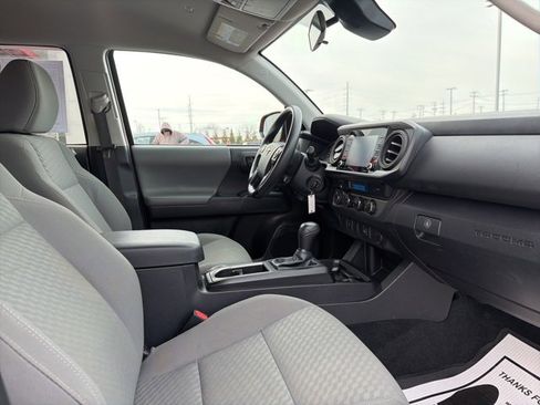 Certified 2023 Toyota Tacoma SR image 29
