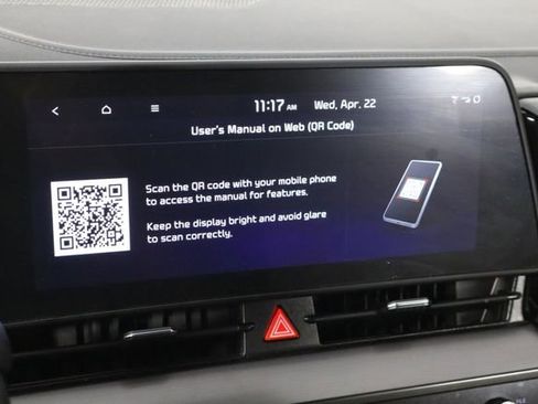 Certified 2025 Kia Sportage EX FWD image 32