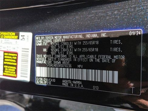 Certified 2024 Toyota Grand Highlander XLE image 17