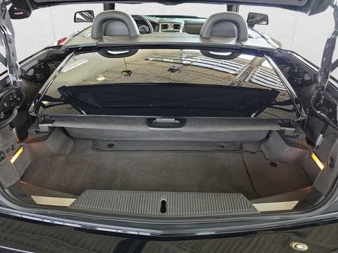 Used 2006 Cadillac XLR V RWD image 19