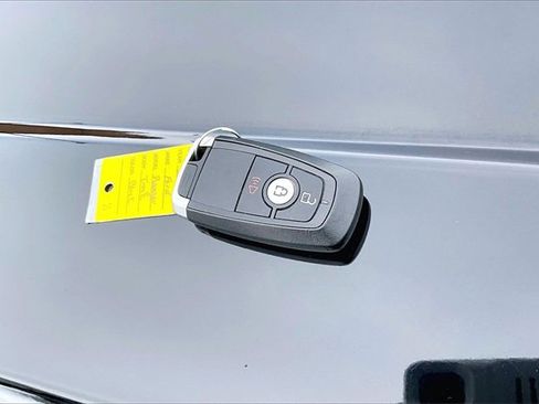 Used 2020 Ford Ranger Lariat w/ Technology Package image 10