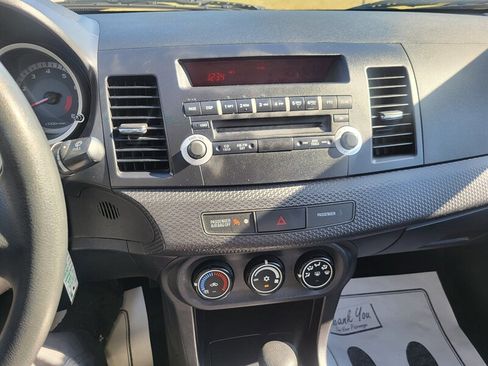 Used 2009 Mitsubishi Lancer DE image 16