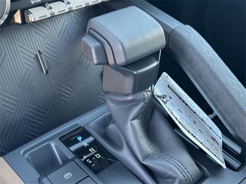 Certified 2025 Toyota Tacoma SR5 image 21