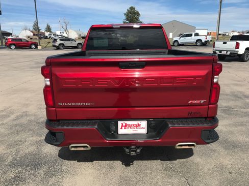 Used 2021 Chevrolet Silverado 1500 RST AWD/4WD image 7
