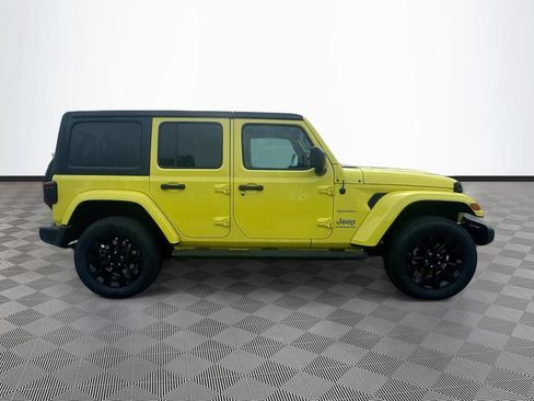 Used 2023 Jeep Wrangler Unlimited Sahara w/ Cold Weather Group AWD/4WD image 5