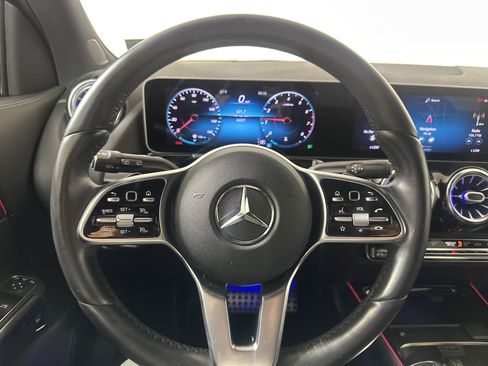 Used 2021 Mercedes-Benz GLA 250 GLA 250 image 12