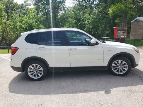 Used 2017 BMW X3 sDrive28i image 7
