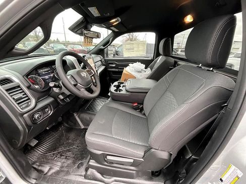 New 2026 RAM 5500 4x4 Regular Cab image 14